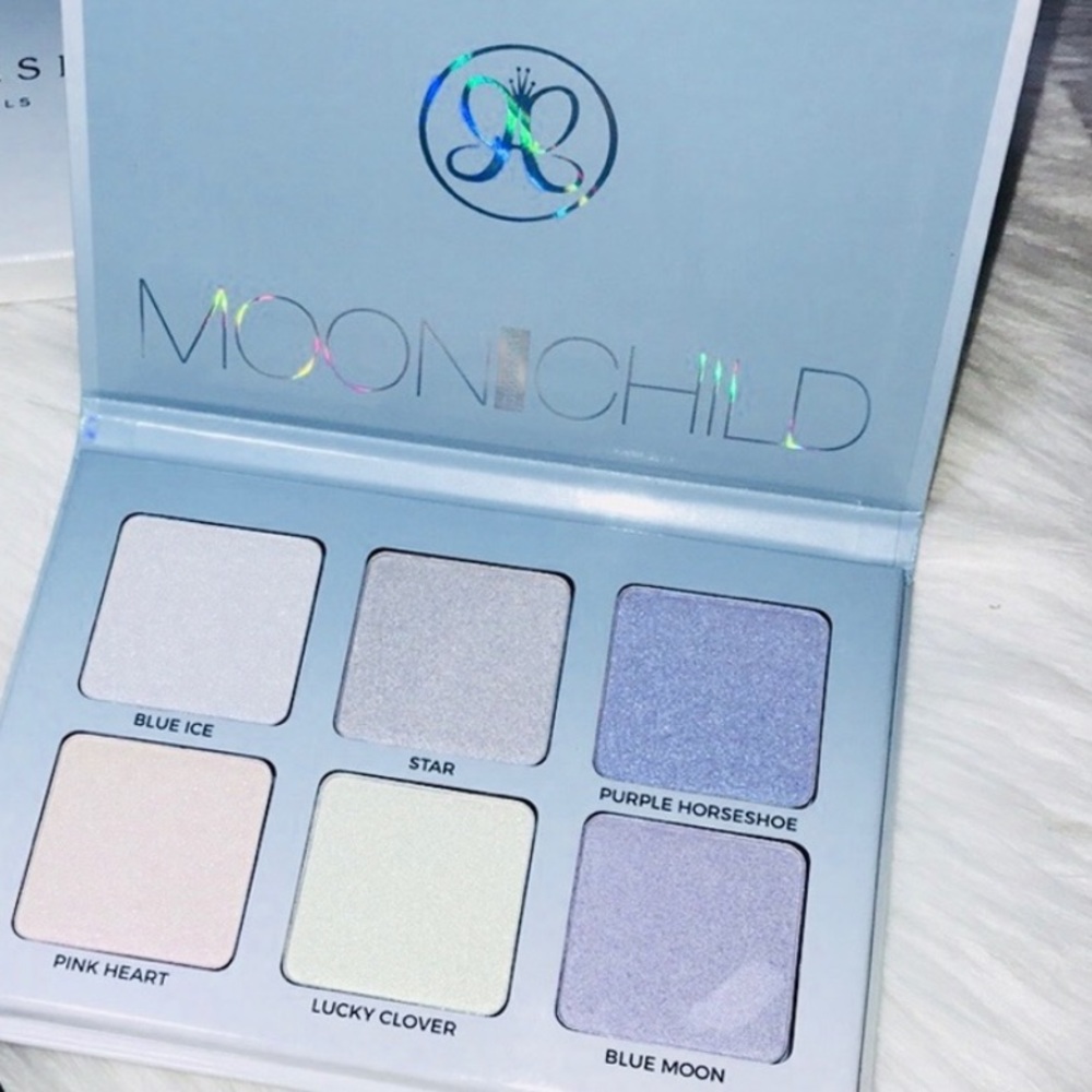 ⭐️ 🌙 💎 ABH Moon Child Glow Kit highlighter - Picture 3 of 8